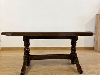 Konferenčný stolík - 4