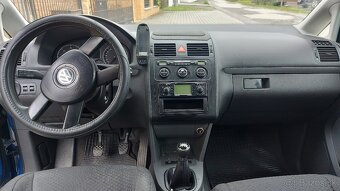 Predám Volswagen Touran 1.9 tdi 77kw 2005 - 4