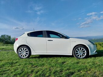 Alfa Romeo Gulietta - 4
