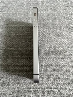 iPhone SE 2016 32GB - 4