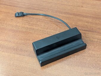 Steam Deck + Docking Station - 4