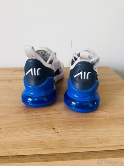 Nike Air Max 270 - 4