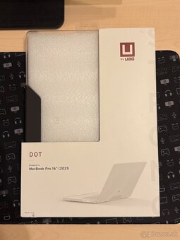 OBAL / KRYT UAG pre MacBook Pro 16 2021+ - 4