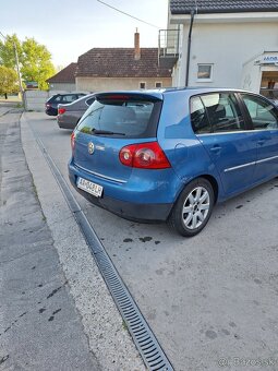 Volkswagen golf 5 2.0tdi 103kw 6st - 4