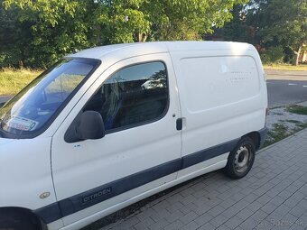 Predám Citroen Berlingo 1,6hdi - 4