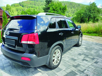 Predám Kia Sorento 2.4 benzín 128Kw. Možný odpočet dph. - 4