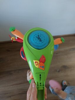 Kolotoč nad postieľku s nočným projektorom Chicco - 4