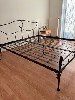 Manželská posteľ 180x200 - 4