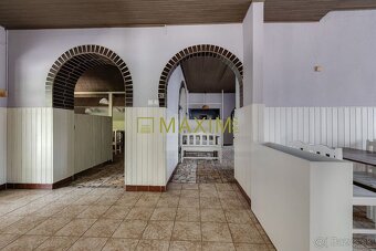 Ponúkame na predaj obchodný priestor Hraničiarskej ulici v Č - 4