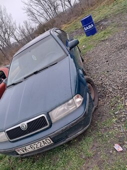 Predám rozpredám octavia 1 1.6 55kw - 4