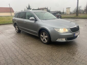 Škoda Superb dsg 2,0TDI 103kw - 4