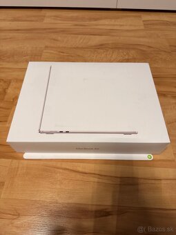 Apple MacBook Air M3 2024 15.3 8GB/256GB Starlight - 4