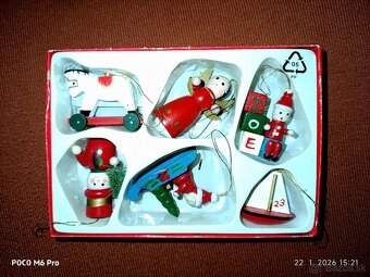 35 starých drevených figúrok - 4