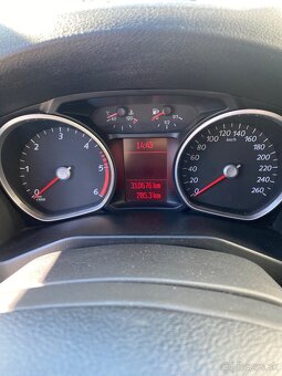 Ford mondeo 2.0 Tdci 85kw 2009 - 4