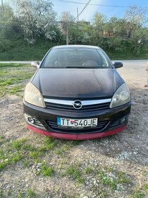 Opel Astra gtc - 4