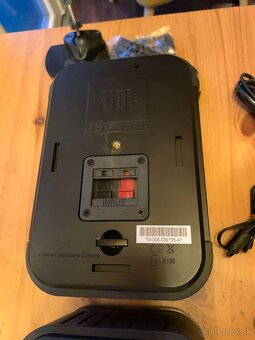JBL Control 2 PS BK Monitory + Držáky na zeď - 4