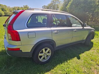 Volvo XC90 - 4