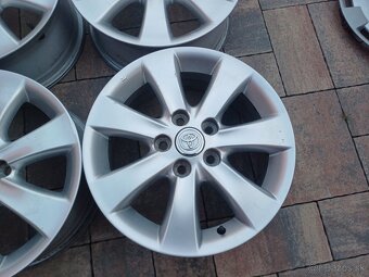 hlinikové disky org.Toyota Avensis -61/2Jx16-ET-45--5 x114,3 - 4