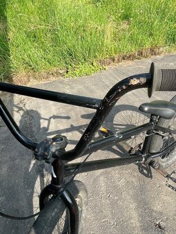 BMX - 4