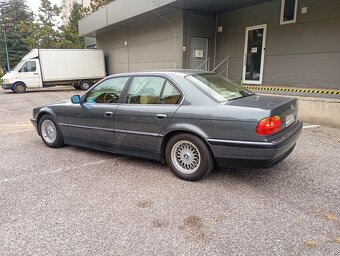 BMW e38 730d,povod Spanielsko, 142kw, 06/2001 - 4