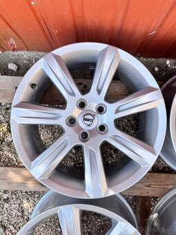 5x108 R17 originál alu disky Volvo - ET 42 - 4