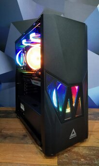 PC, Intel i7 14700KF, RX 7800XT 16GB, 32GB - 4