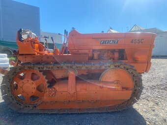 Pásový traktor Fiat455C - 4