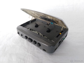 Retro elektro 1 / Sony Walkman WM-FX373 - 4