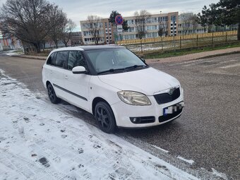 Skoda fabia combi  1.2 51kW - 4