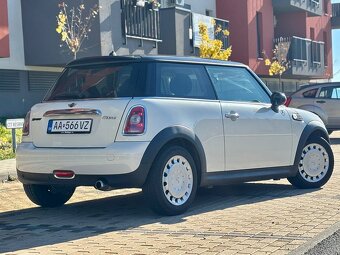Mini Cooper Sport - 4