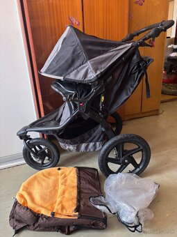 Kocik Britax BOB revolution pro - 4