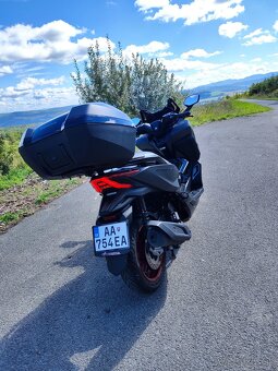 Honda Forza 125 special edition - 4