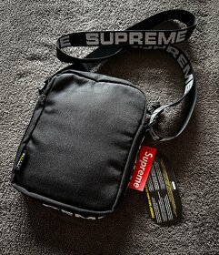 Supreme Shoulder bag SS18 čierny - 4