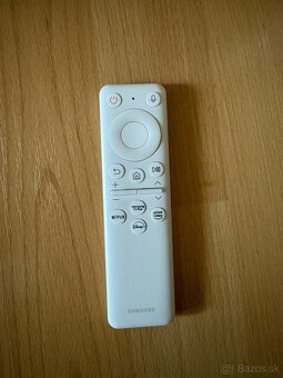 Samsung Smart M7 monitor - 4
