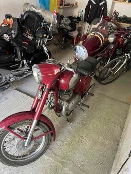 Jawa 350 - 4