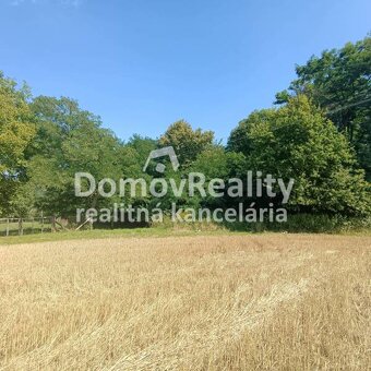 ZNÍŽENÁ CENA Na predaj pozemok v obci Nemečky 982 m2 - 4