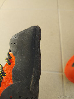 La sportiva testarossa lezecky - 4
