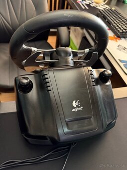 Logitech G27 - 4