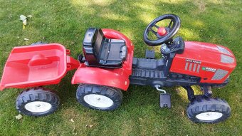 Šlapací traktor s vlečkou - 4
