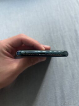 iPhone 11 pro 100% batéria - 4