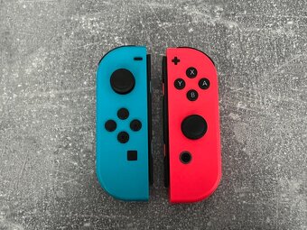 PREDAM/VYMENIM KOMPLET NINTENDO SWITCH + HRY / TOP STAV - 4