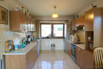 Predaj samostatne stojacieho rodinného domu, Hviezdoslavov - 4