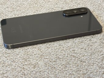 Predám Samsung Galaxy A56 256GB Grey - 4