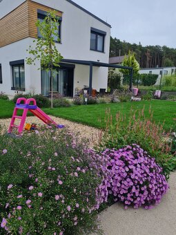 REZERVOVANÉ Nízkoenergetický 5i samostatne stojaci rodinný - 4