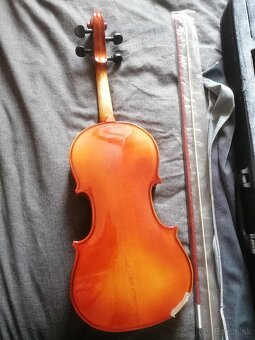 predám husle Stagg VN-4/4 L - 4