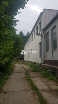 Predám budovu so 7 apartmánmi vo výstavbe vo Vyhniach. - 4