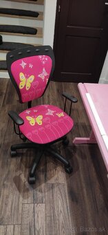 Rastúci písací stôl+ stolička grátis - 4