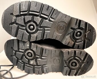 Kanady vojenské - 4