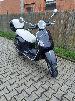 Piaggio Vespa 125 GT - 4