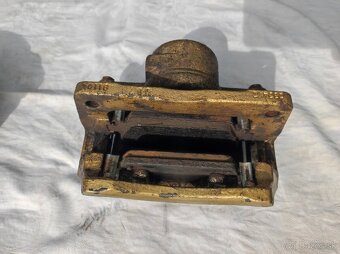 Predne brzdové strmene Honda Accord 6.G - 4